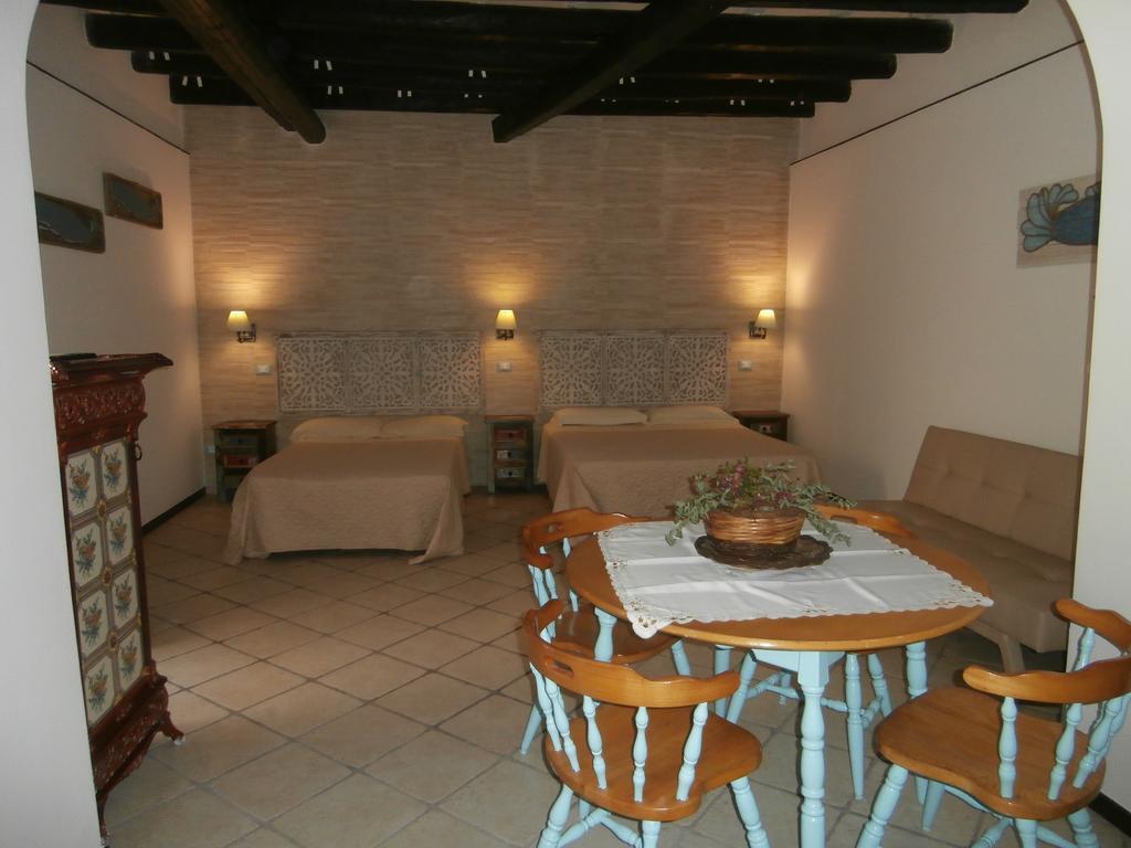 Syrakosia A Ortigia Villa Syracuse Bagian luar foto